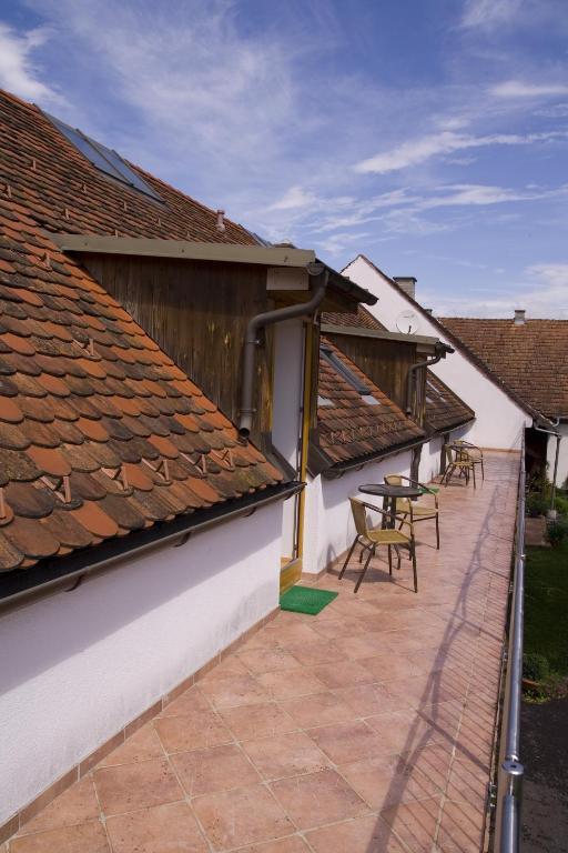 Fruehstueckspension Kleinschuster Guest house Burgau